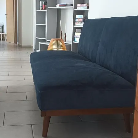 A Fox In The Snow * Taxiarches (Kymi-Aliveri)